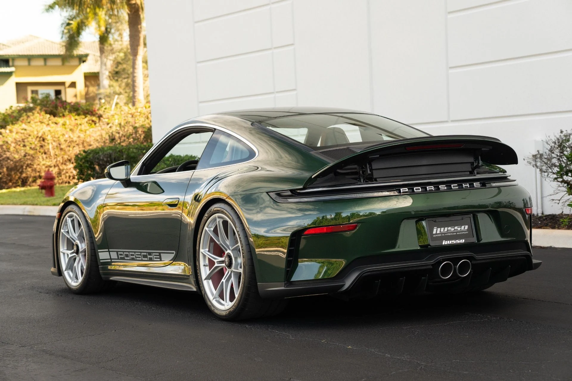 mph029_432786157_Used_2026_Porsche_911_GT_3_Touring_1770143984_b6f08c8e3f