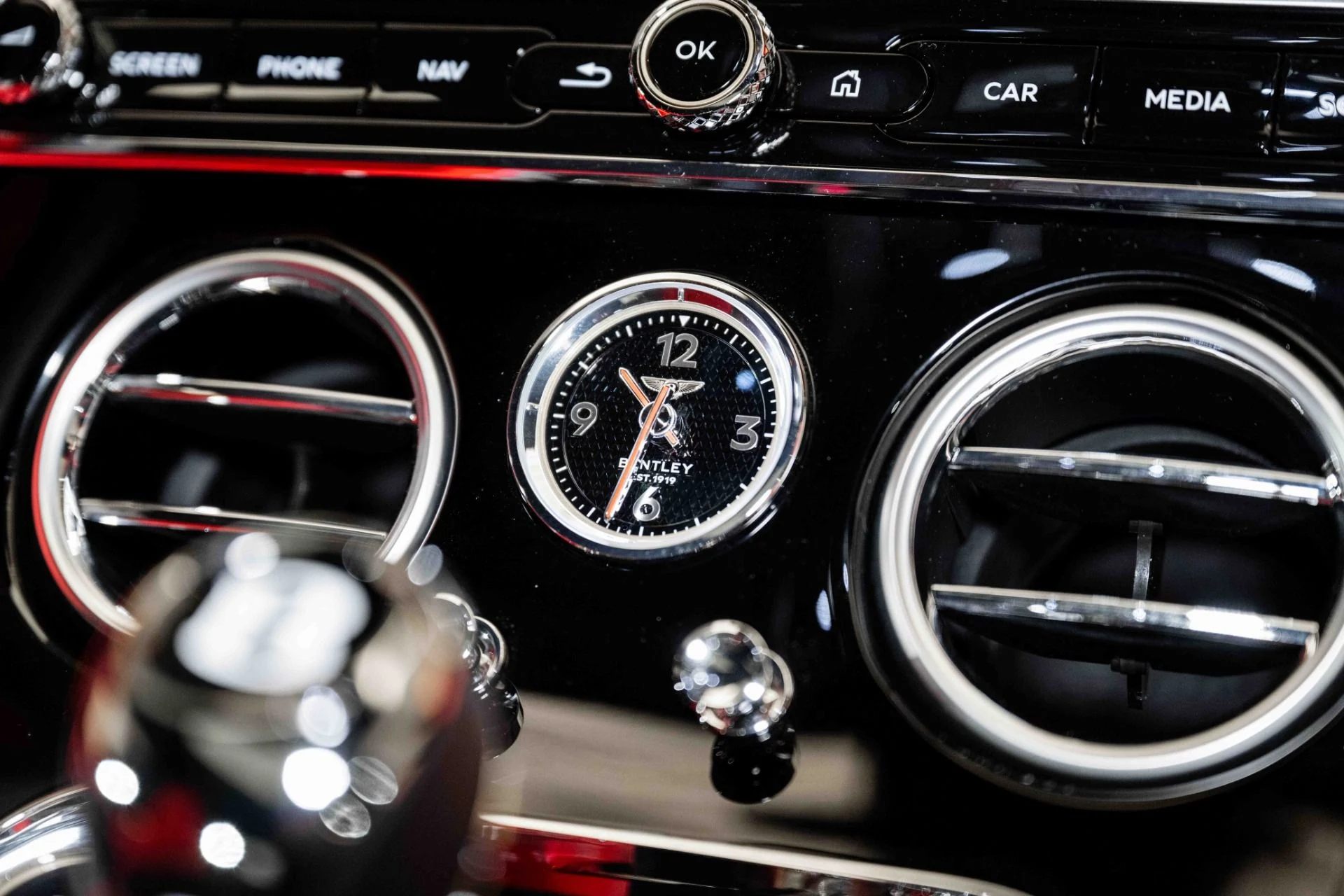 mph029_433082667_Used_2024_Bentley_Continental_GT_S_V8_1715113171_86c2685ac4