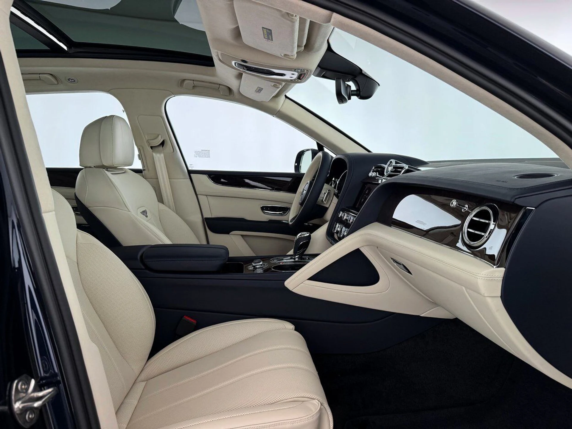 mph029_433614166_1c78db169be780995a64f8d95908cab8_db1e03a2c3