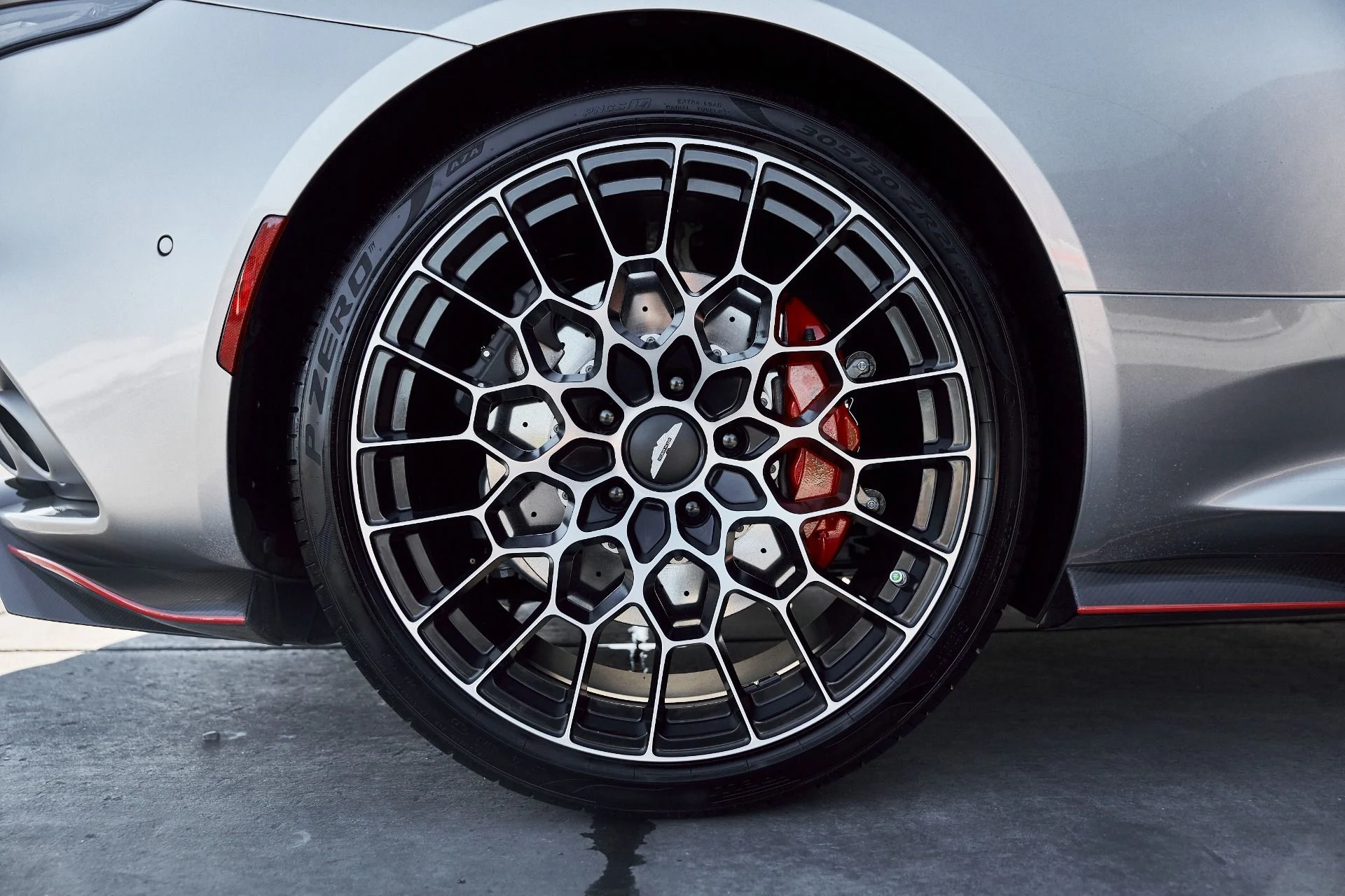 mph029_437124471_Used_2023_Aston_Martin_DBS_Volante_1768876953_4eb7c338f9