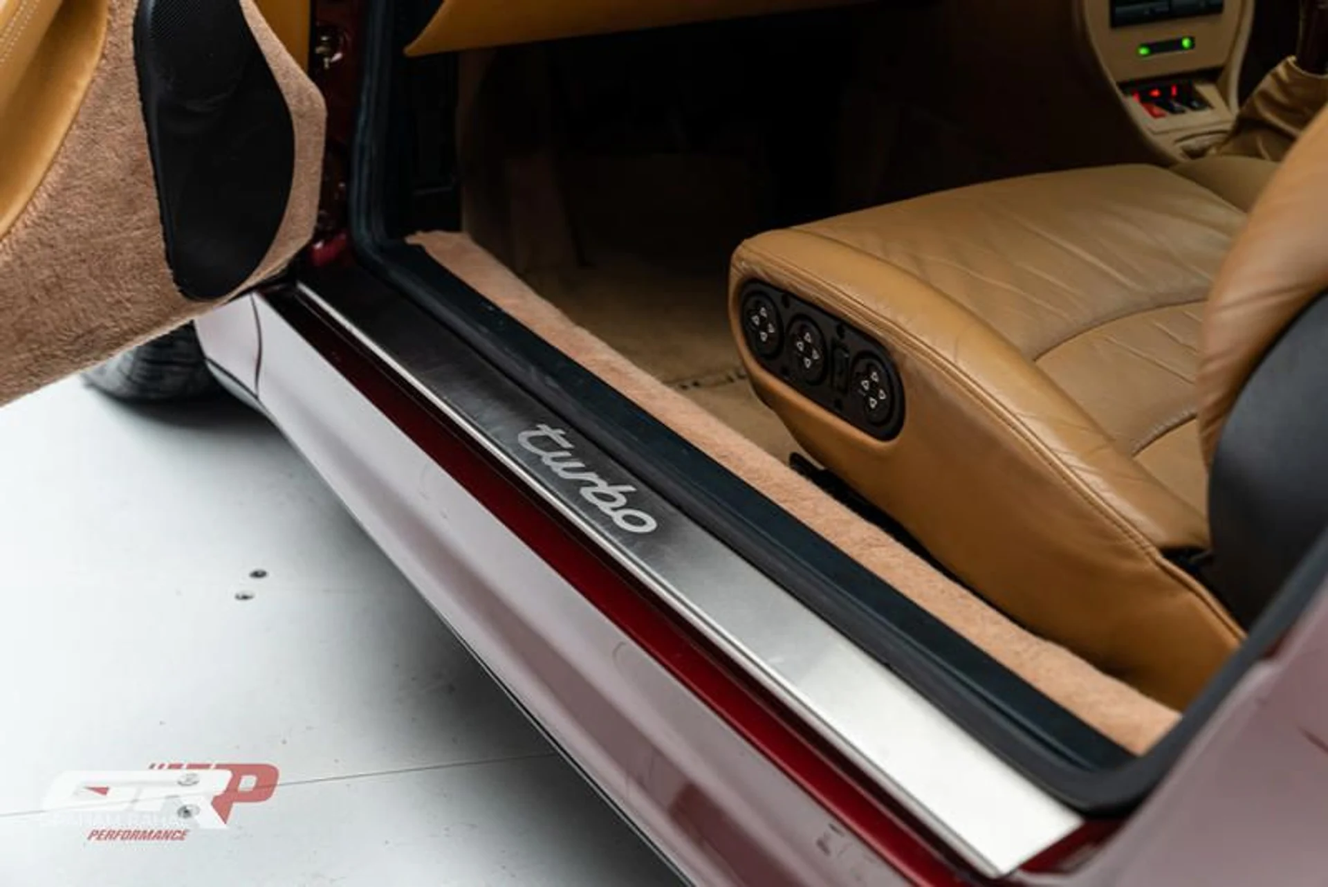 mph029_442752994_1_F37584_B_DDE_1_45_B0_84_E7_DD_46_B07_B36_E7_79389040d8