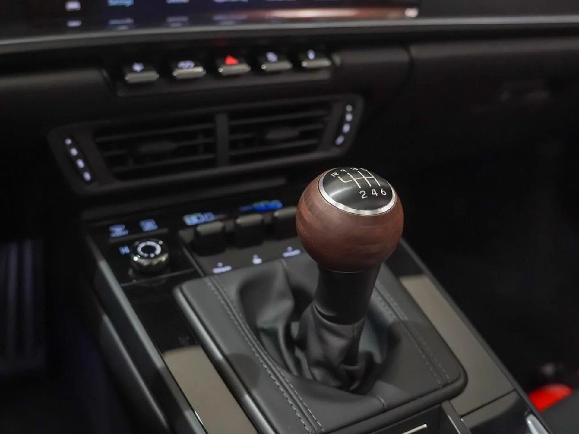 mph029_44432270_XMJTT_42yq8_J_Jb_STIFFKRF_738g_6ceebe9dc6