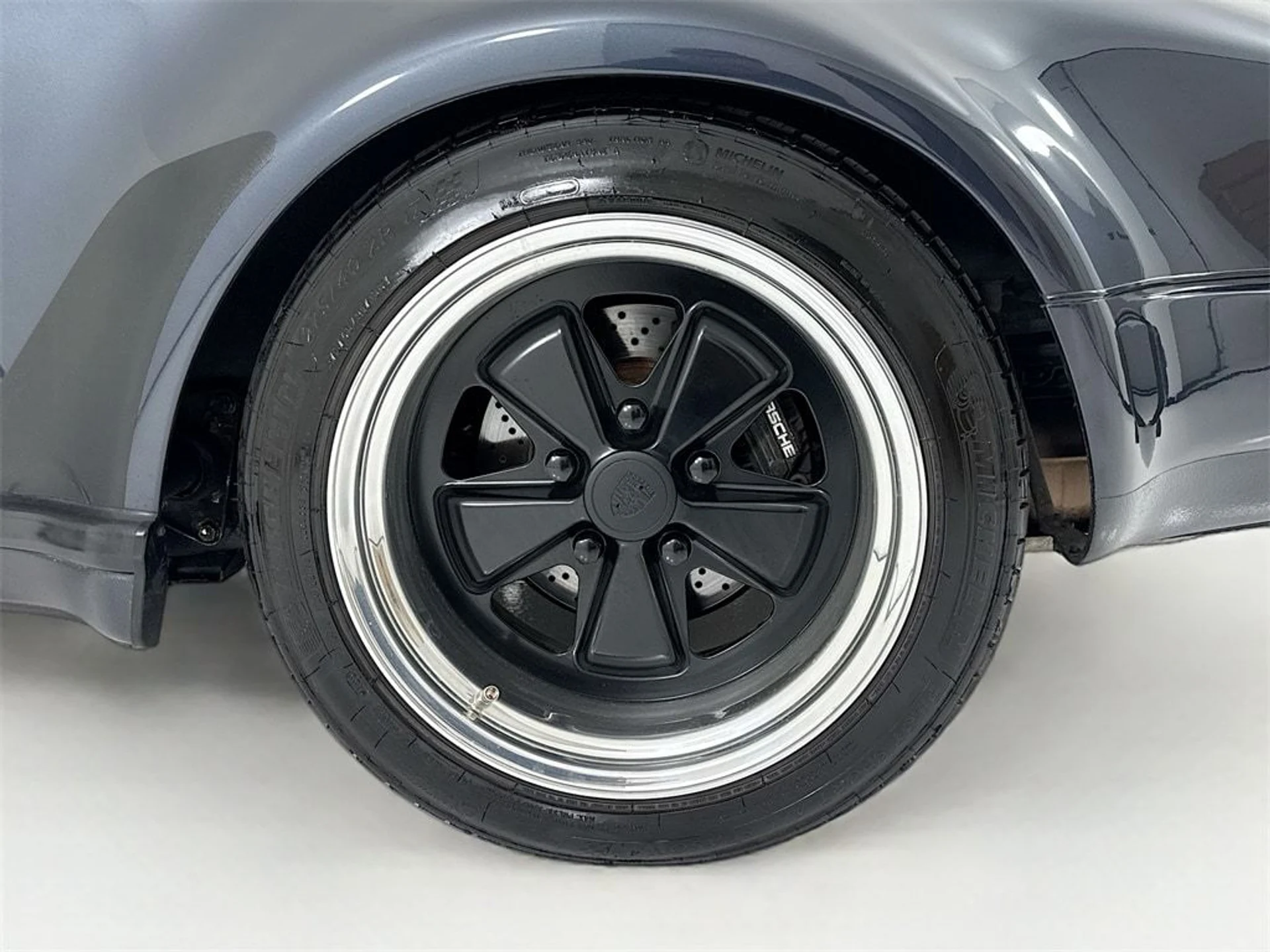 mph029_444640878_5cf4db6711dfd28f8a0f9f479c71beeax_334d28830b