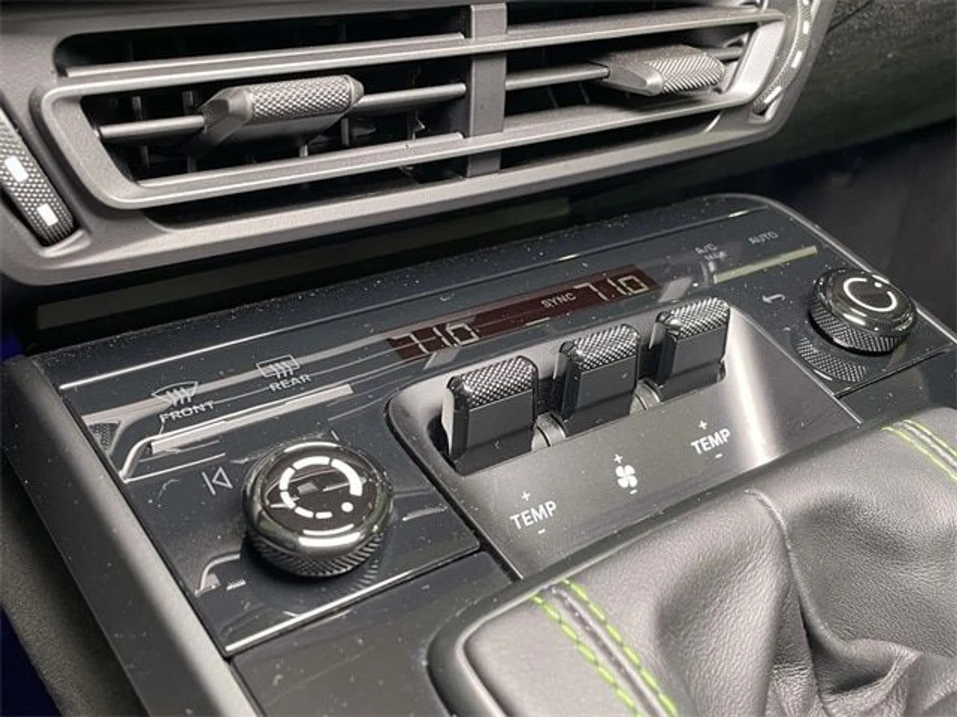 mph029_450350053_8ec7b4d13e8535e033017225eb333b43x_eff4915b69