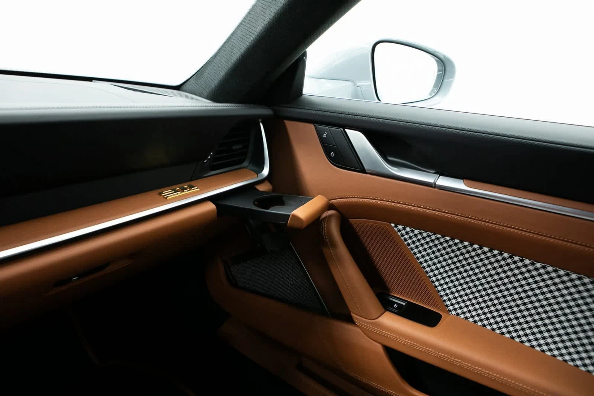 mph029_467628048_f2b65735d5cd7ce3ab6080303c0f965ax_ad9d4fc5bf