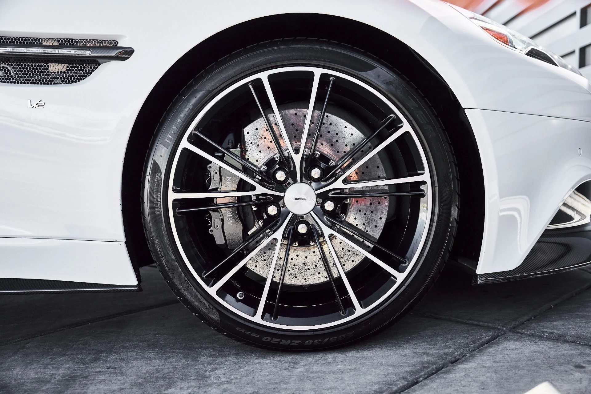 mph029_469526853_Used_2017_Aston_Martin_Vanquish_Volante_1773797512_c7ff6450ab