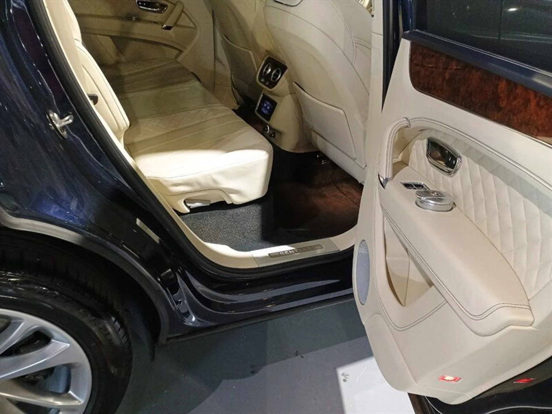 mph029_484164368_536f68b680_800_e6815a0f6e