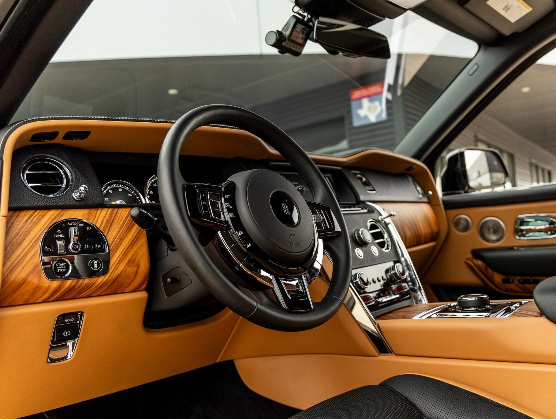 mph029_494904295_30_b912d86a28