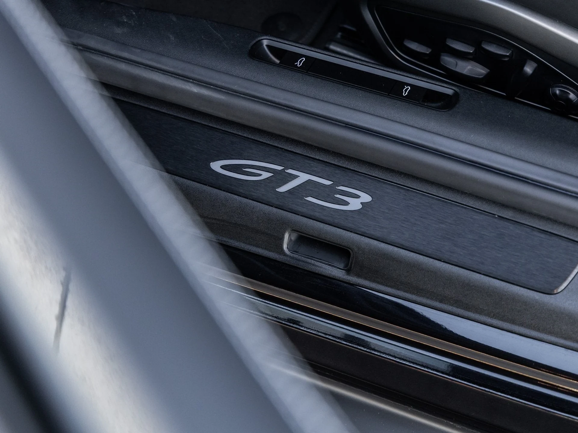 mph029_496805517_30_c00c7e8224