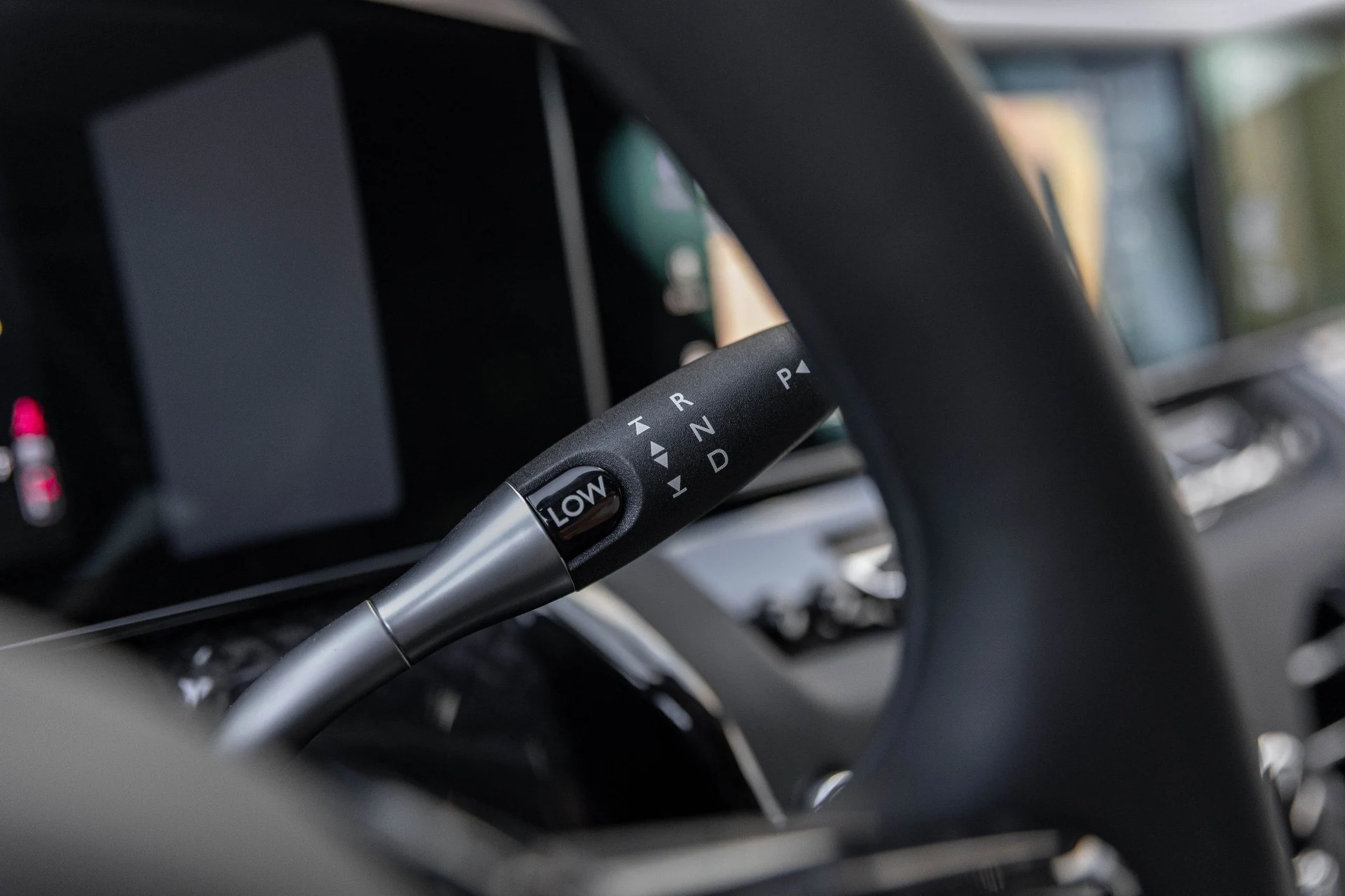 mph029_512485202_Hi_Tech_Luxury_Imports_LLC_SLA_33_HA_07_VU_236993_image_29_31929c8d5c