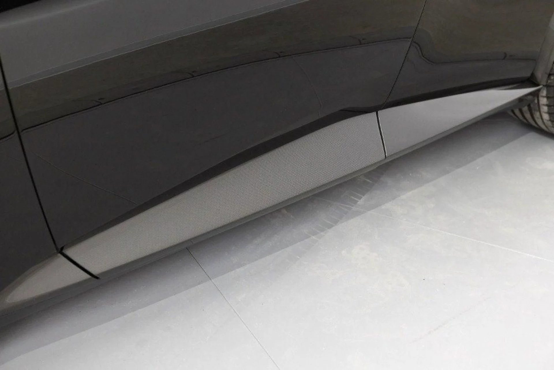 mph029_515441369_Used_2025_Ferrari_Purosangue_1777382816_a8b1c77edd