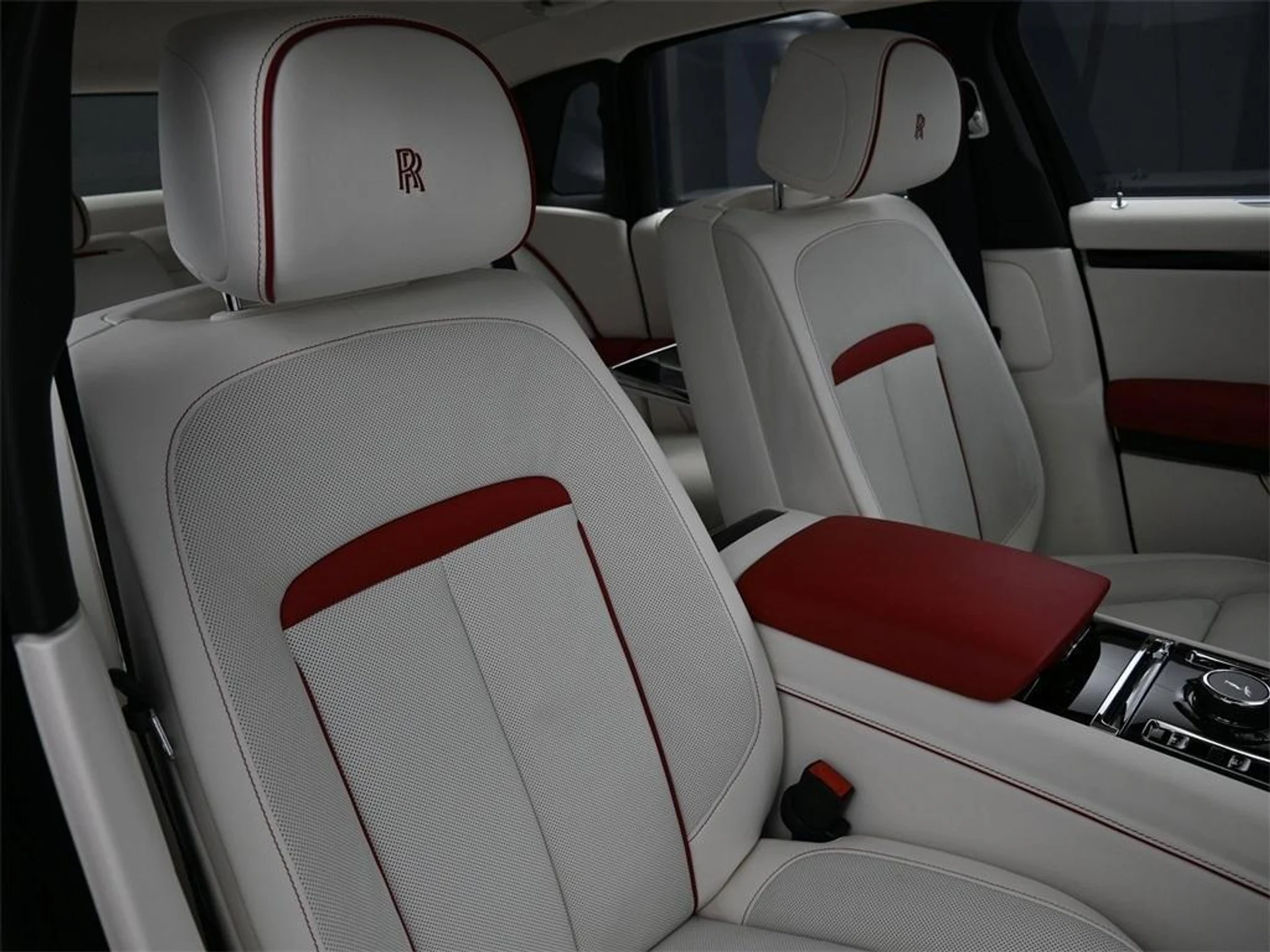 mph029_51591163_QCE_Gut_f3gcp_X_Rhm_KU_3tfvm_V57_Y_27a54c815b