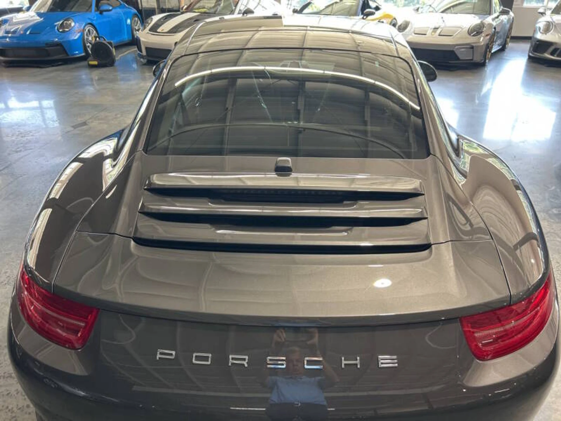 mph029_518551466_2014_porsche_911_carrera_2dr_coupe_3d77342c84