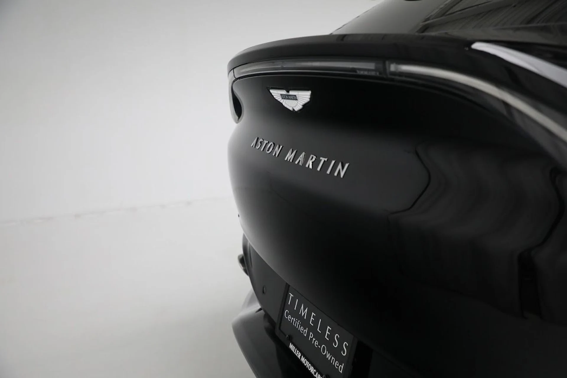 mph029_538424678_Used_2021_Aston_Martin_DBX_1784989752_c180d79b14