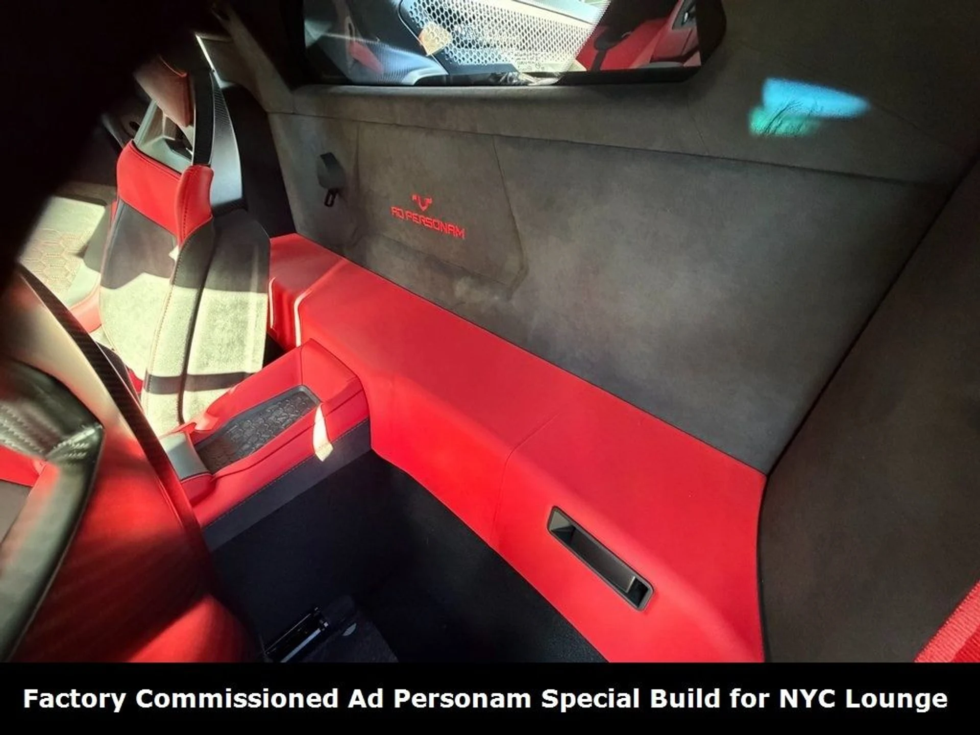 mph029_543026509_e1bf6bab0add2a933530b3b468b79834x_aff06f79fd