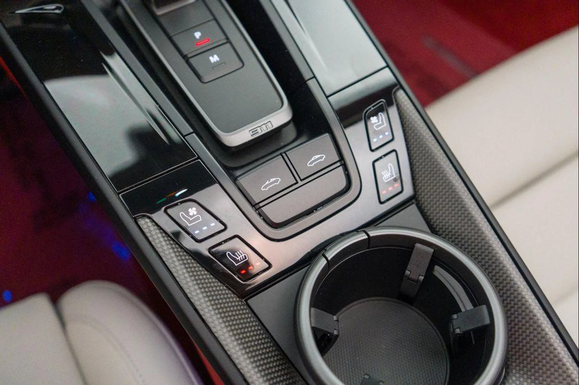 mph029_550228562_F_Nssw_Rjb_Lk4v_BB_a_Tel_DME_5h_VI_64ed9f0374