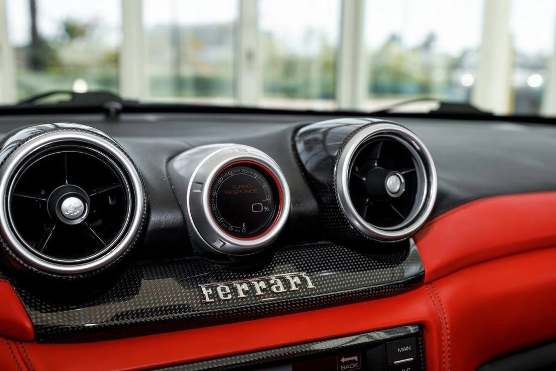 mph029_562933248_e501862118b767e01e6fc5b0bae5b411_2690609a32