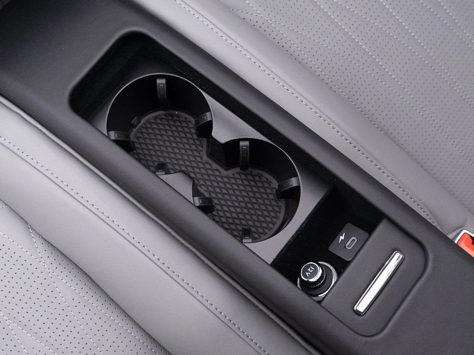 mph029_563613192_cc9f75f38881131ba6c8fddd7582bd76_5554d27a6b