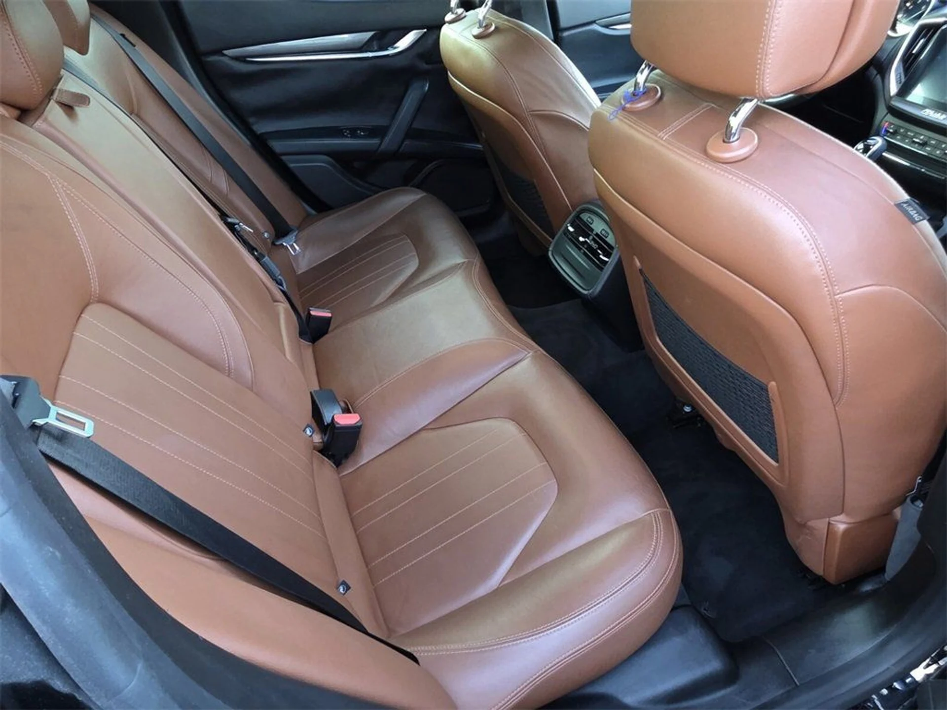 mph029_567893327_beb894166368579dab689f8282d6c32f_08e24be421