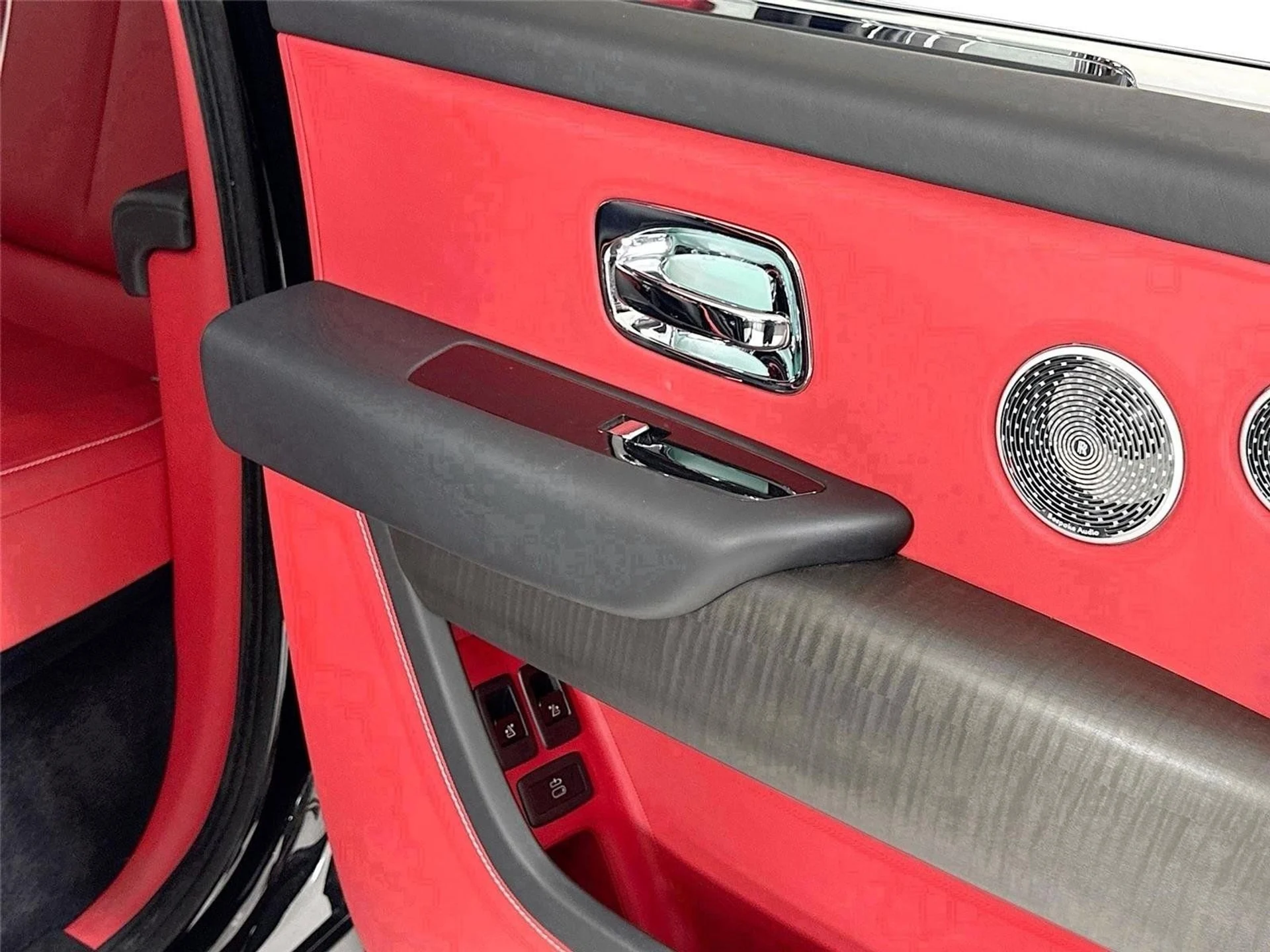 mph029_573111849_037768a380b3df477fb20a365cdfc314_73d439d9f8