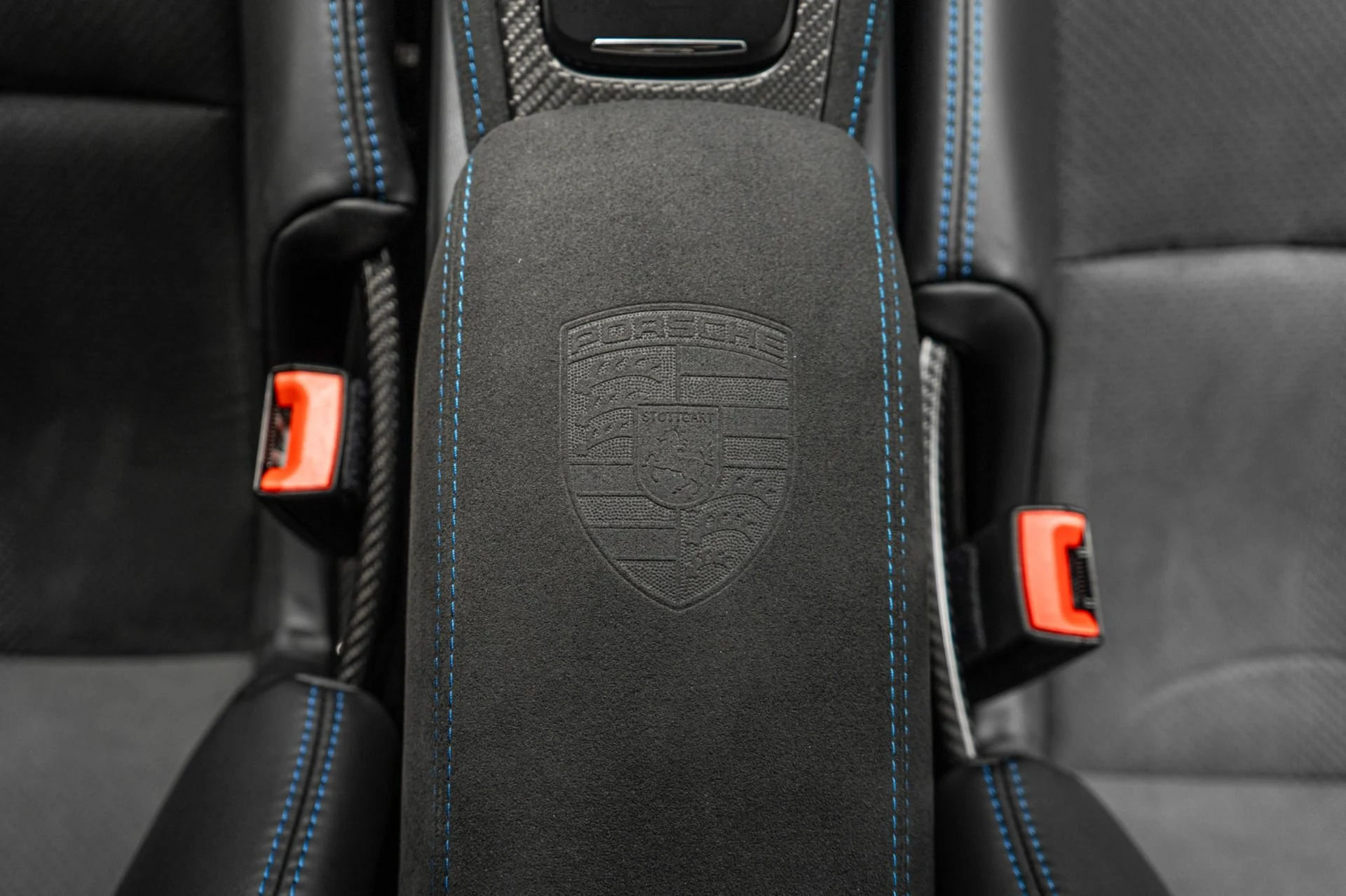 mph029_575074199_Used_2023_Porsche_718_Cayman_GT_4_RS_1758315084_0fc999de31