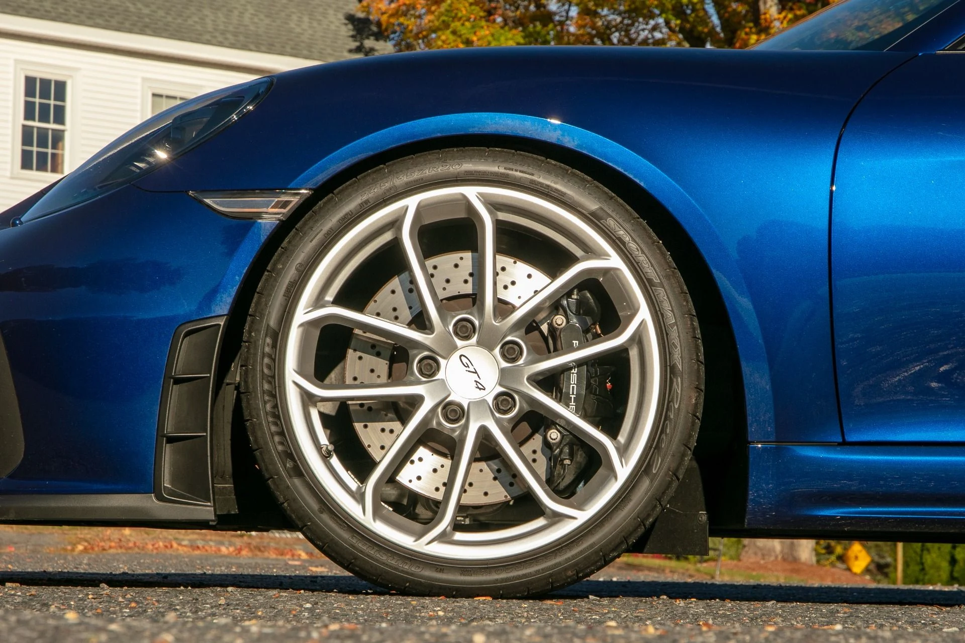 mph029_576475070_Used_2022_Porsche_718_Cayman_GT_4_1761070750_1a85b11320