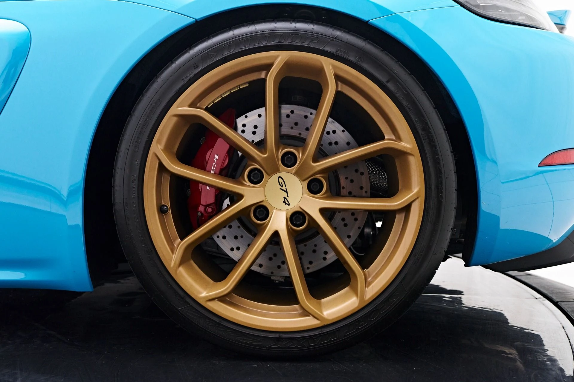 mph029_577146012_Used_2021_Porsche_718_Cayman_GT_4_1753215060_18b8913981