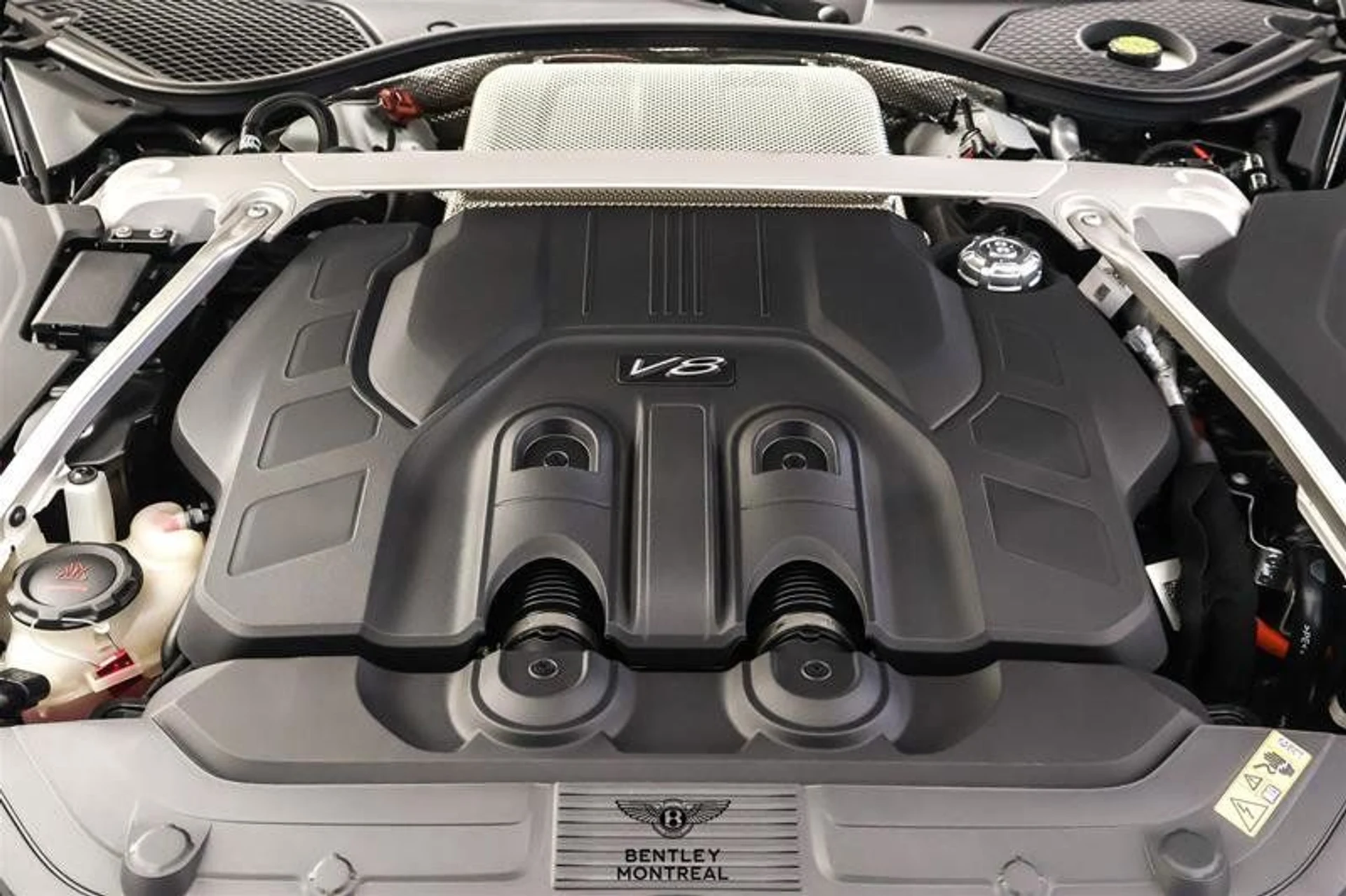 mph029_582839247_37503925_05595_svvvex3g_15569e6855