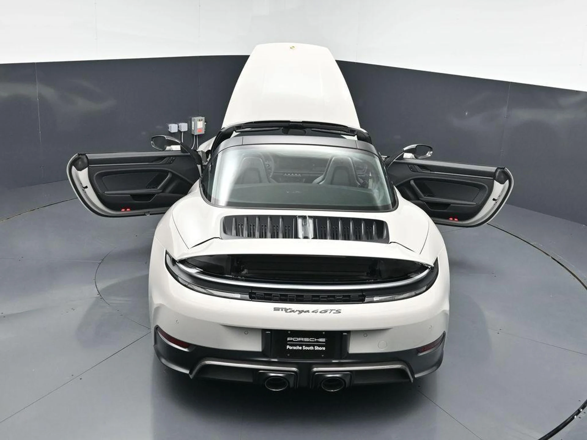 mph029_585610001_Ygivz_CD_Oo_I_Ybl_Zi_d_W_W64_Jv_Wo0_c59f531e07