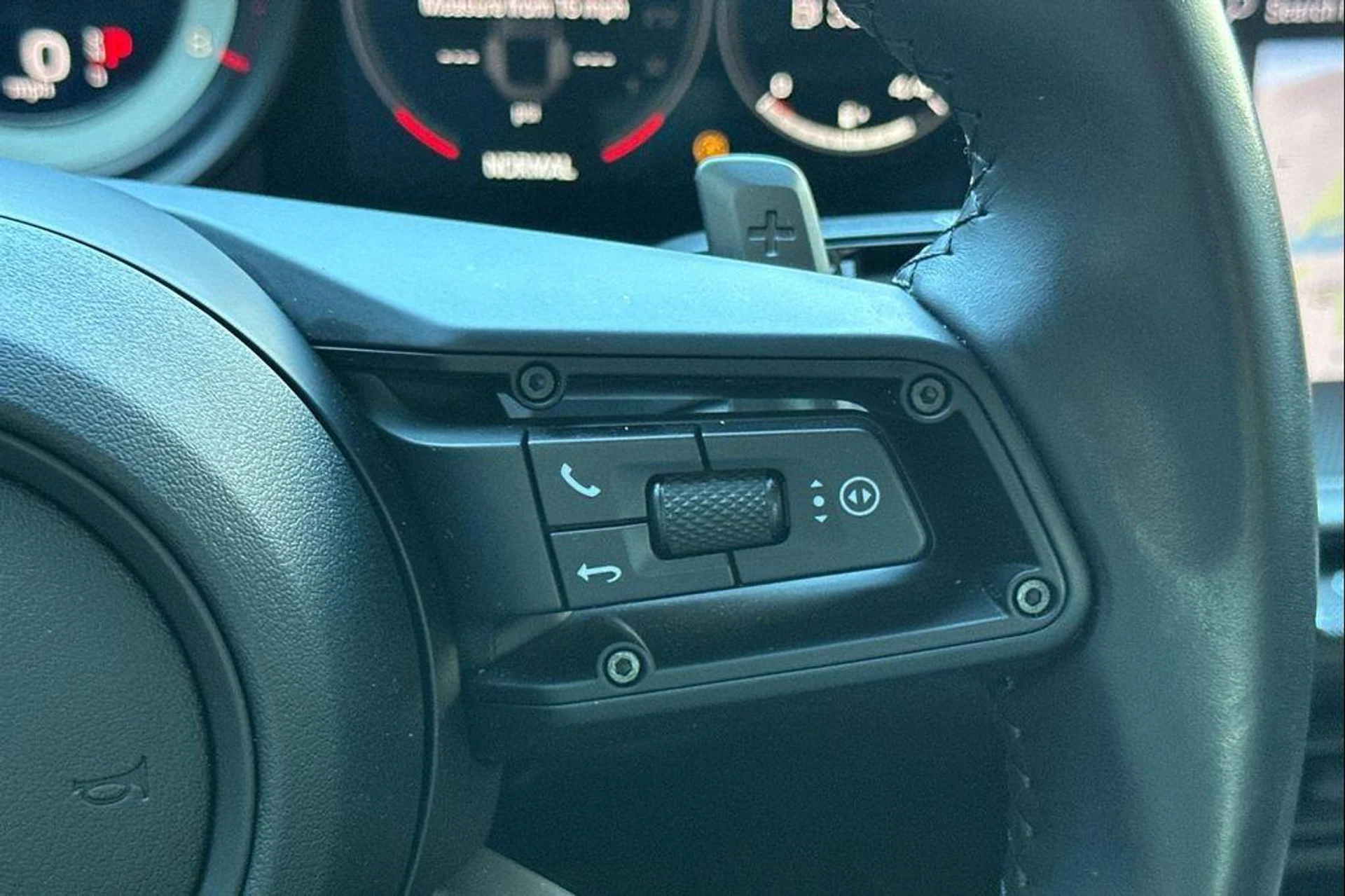 mph029_592155372_0_CC_irv_I9b73b_Pz74y_Bi_Ha_BX_o_U_1f3c21a600