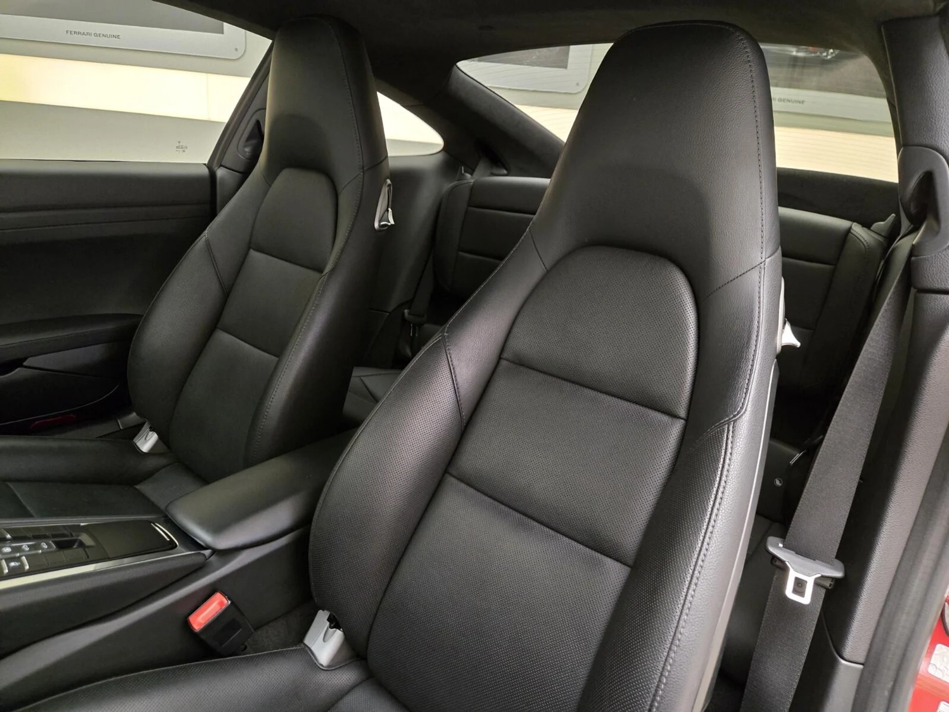 mph029_601859095_Used_2014_Porsche_911_Carrera_1777355656_b8822fb257