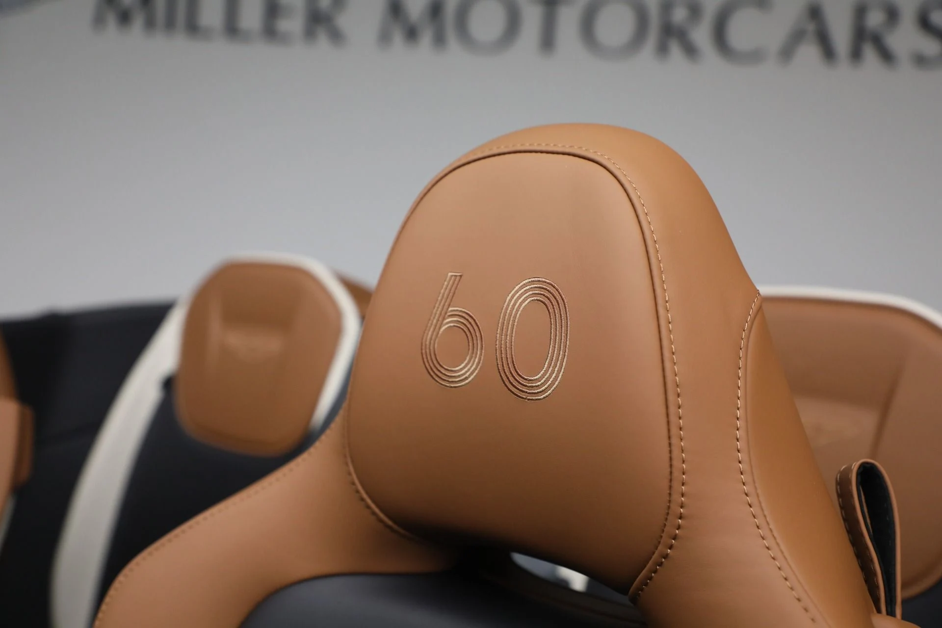 mph029_605956559_New_2026_Aston_Martin_DB_12_Volante_1769621875_7473e51f96