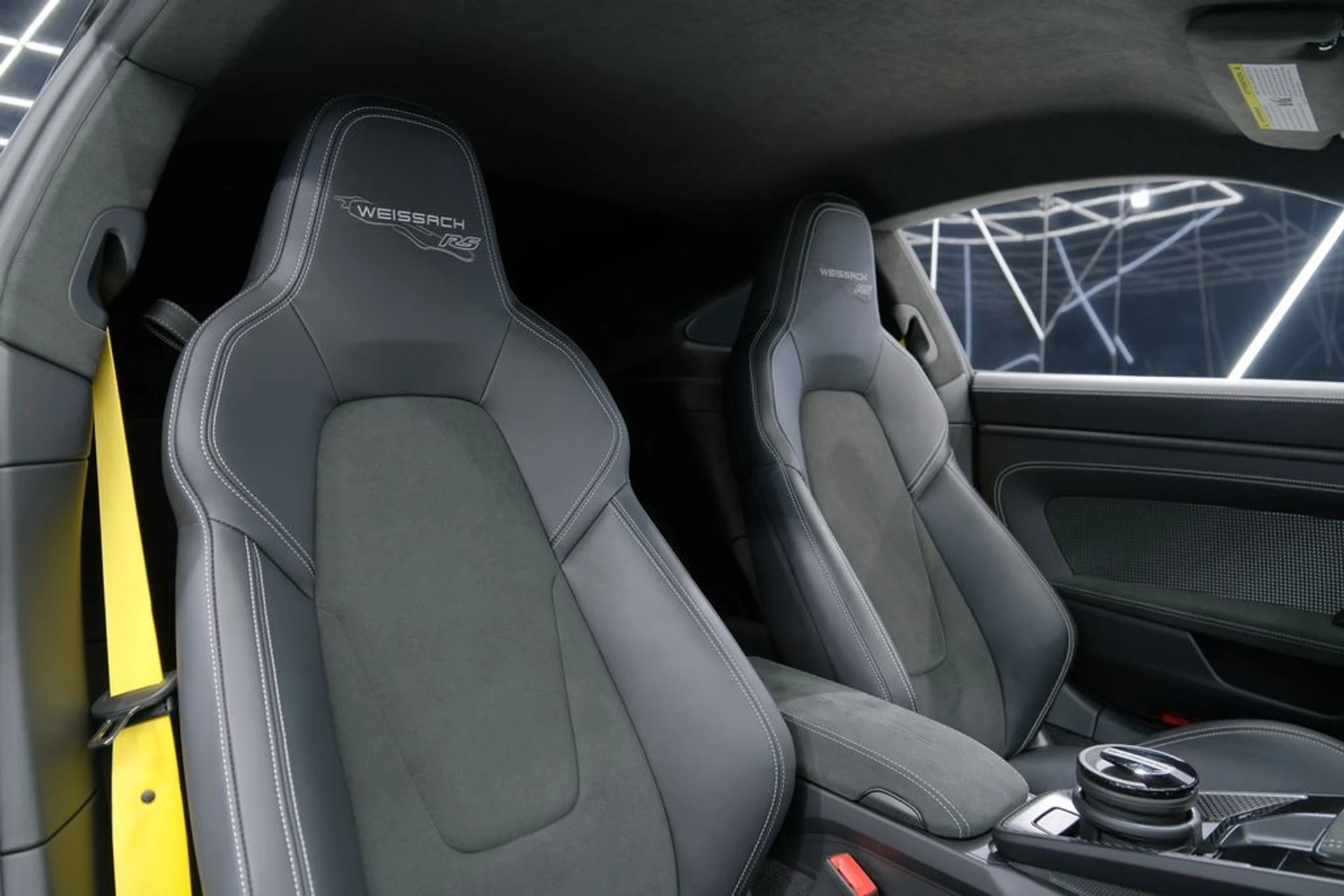 mph029_606461513_7e7e76ced41f476c31e44d6064cc6615_d12516c4d1