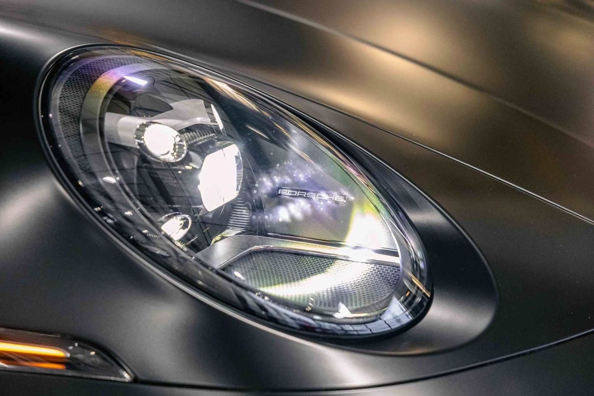 mph029_61577364_q_Q_a2506ad0df