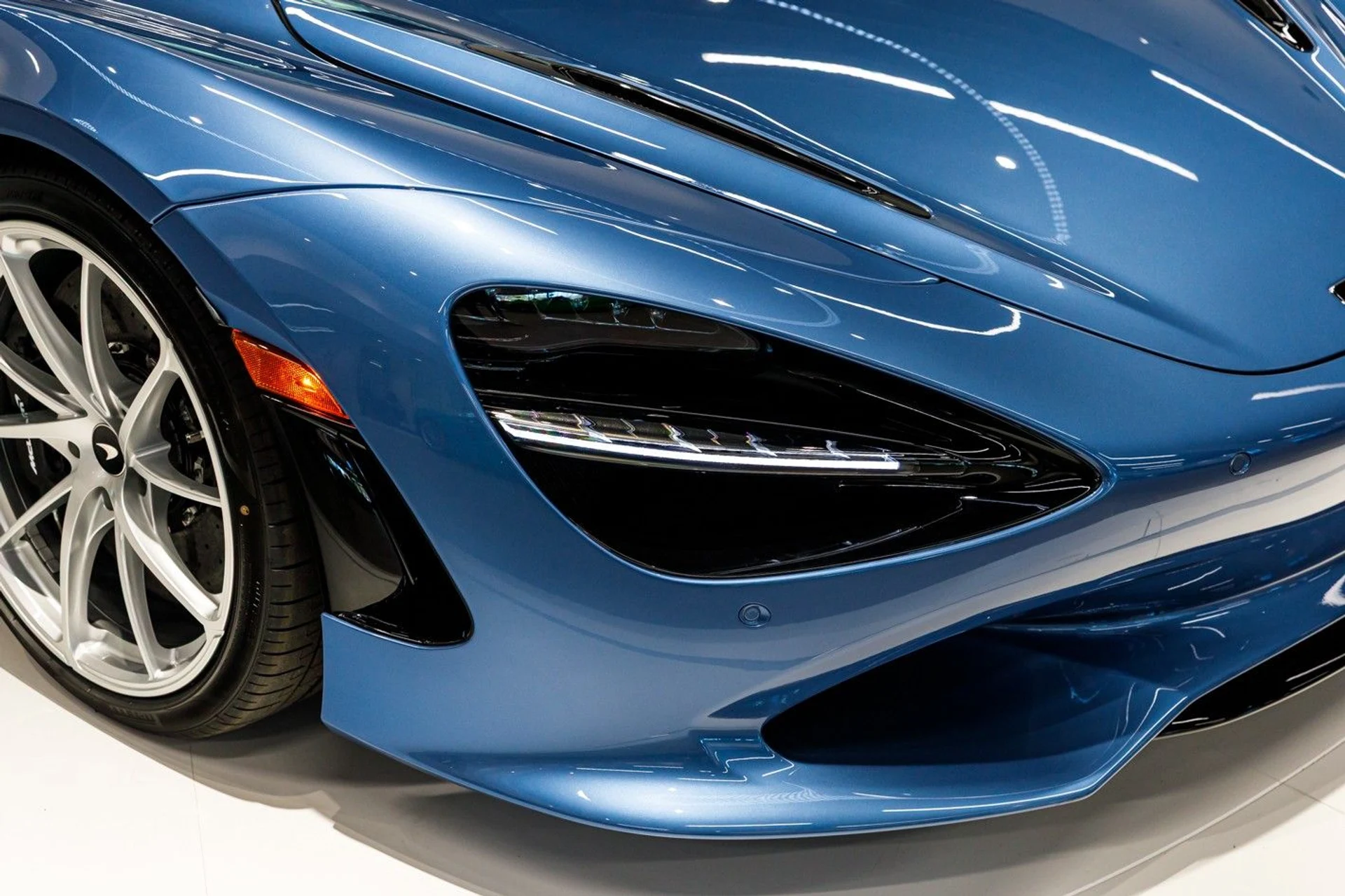 mph029_624401117_650_p30_l_acbcc1e803