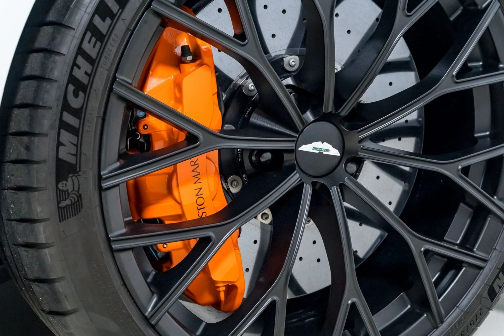 mph029_627415877_abed3ad6e6624a118dd059c57818395b_2828e05a9c