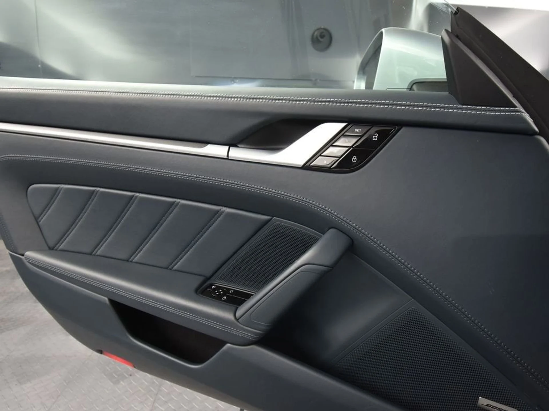 mph029_62979865_4f988bab0775b7dd3c5fbfd47990546bx_9f648a45b1