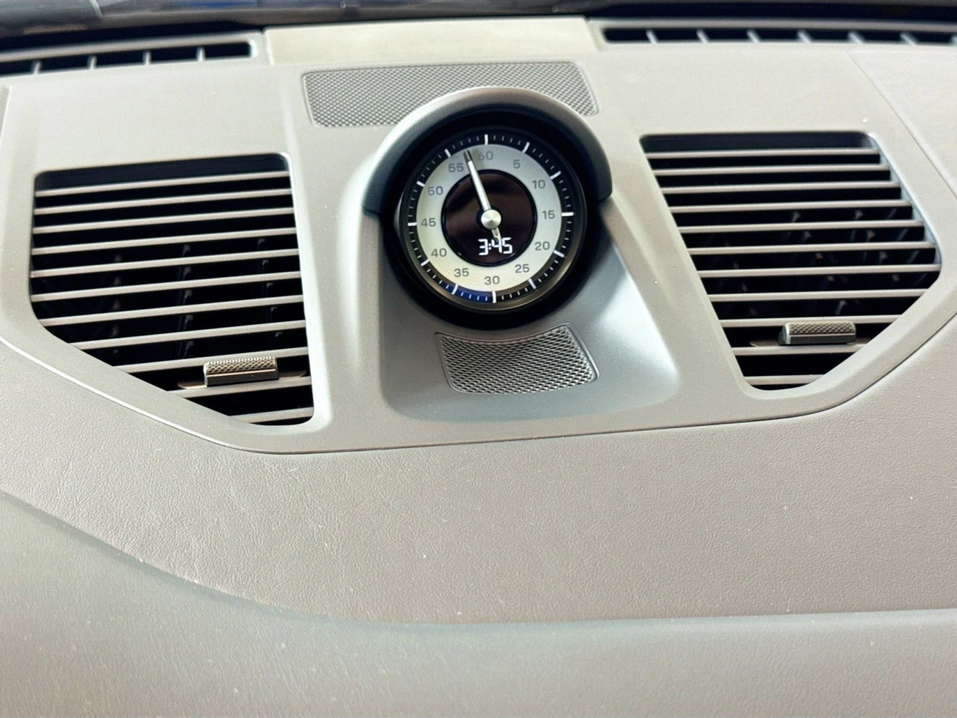 mph029_635970178_209844ee2444ecaac287e556d5560a5b_71be7a5242