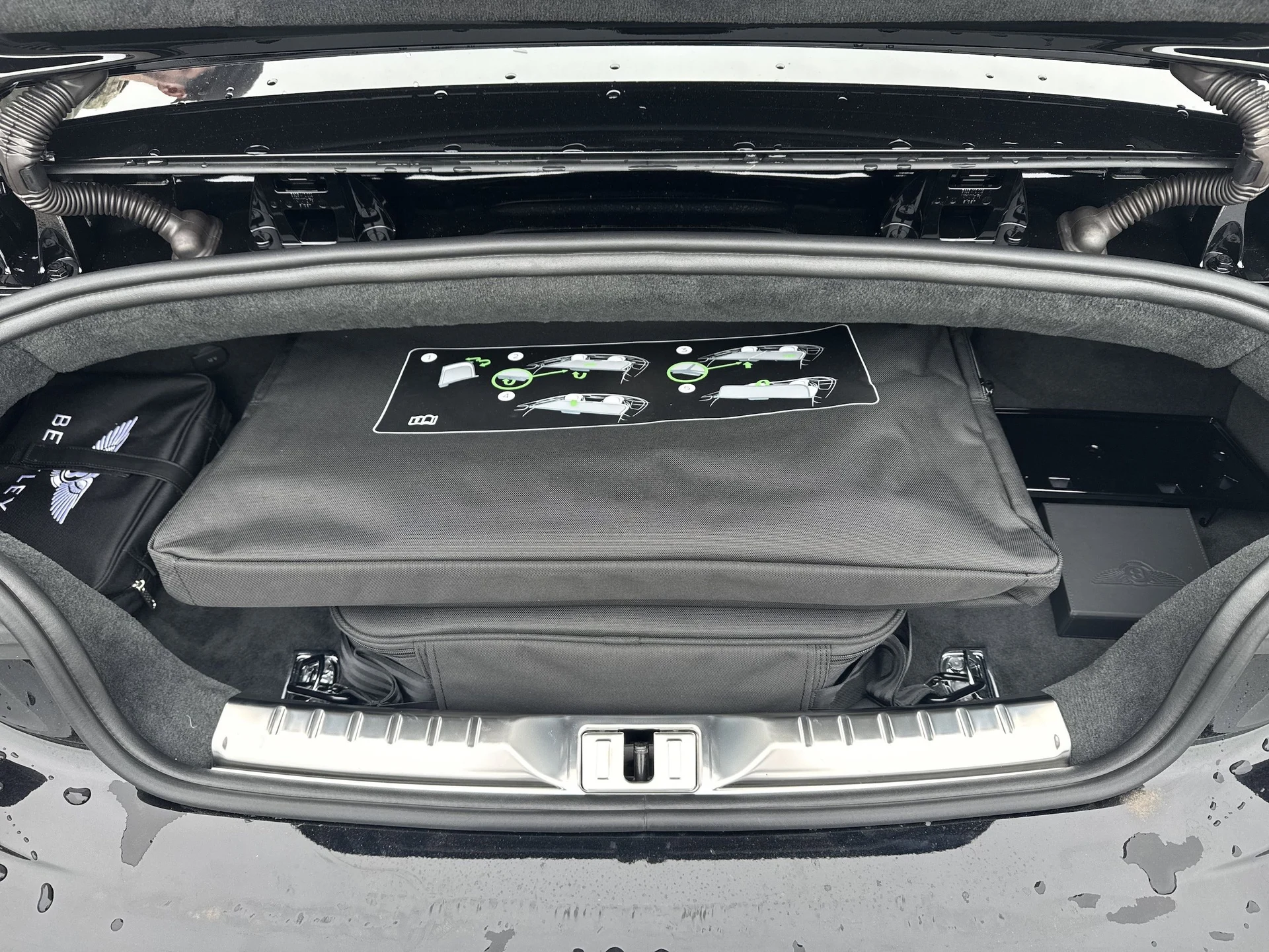 mph029_639300238_403a50a16aef34b6cd02a071c04e2661x_229530e013