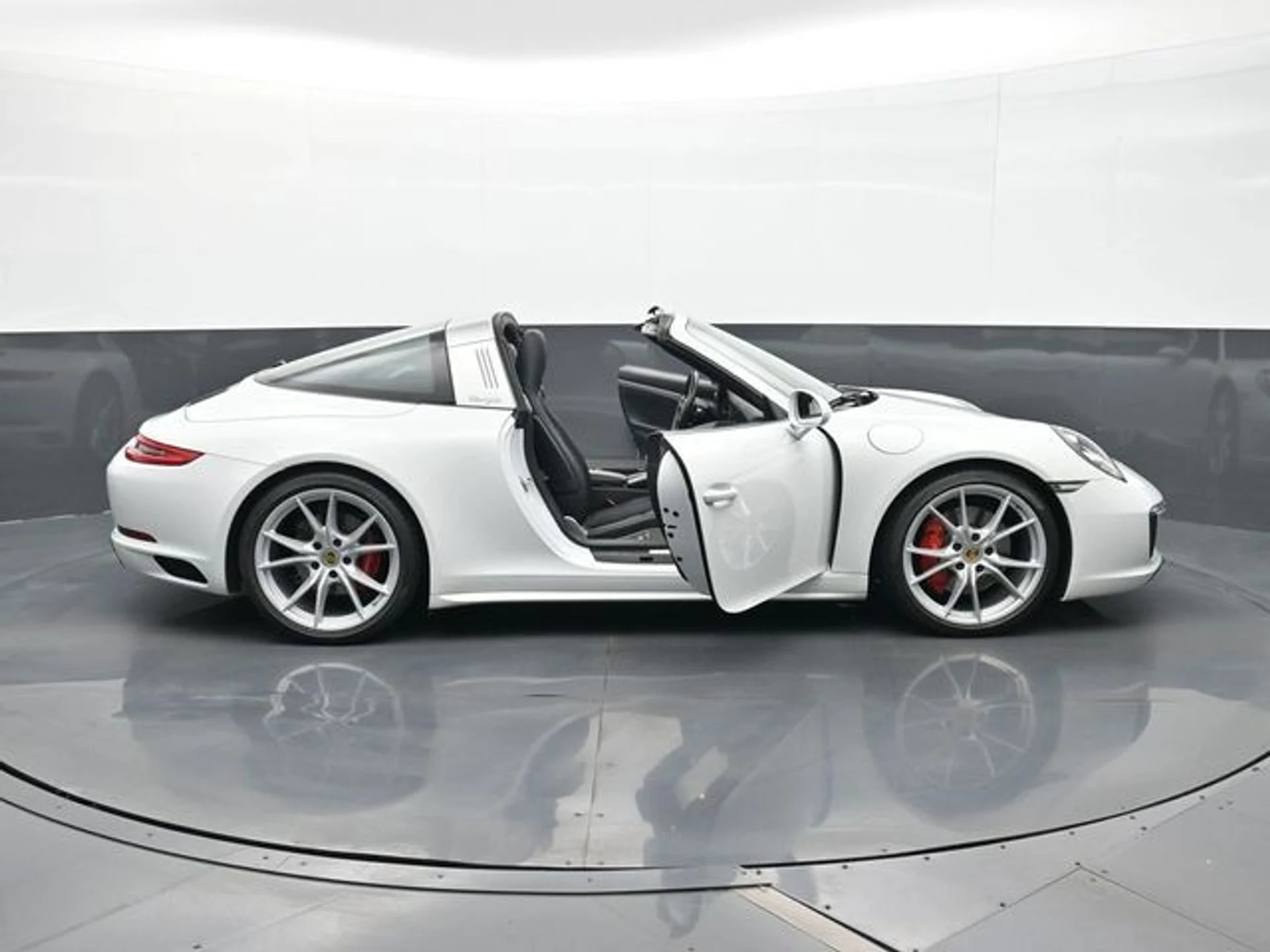 mph029_639445002_2e3a520db007e48a4b77e8051dbe03cfx_f9e87971a7