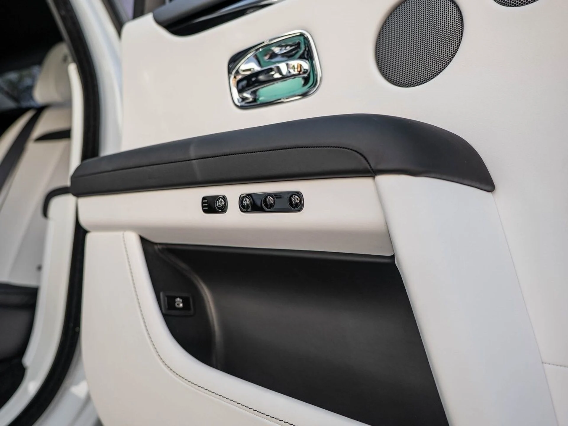 mph029_64737221_152ce981f87db06981abb1b50c82cdc0x_d2310094cd