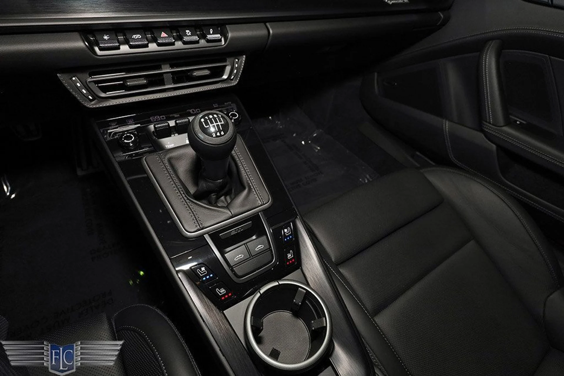 mph029_652564937_used_2022_porsche_911_targaedition50yearsporschedesign_9689_22634485_30_1024_66df0e6956