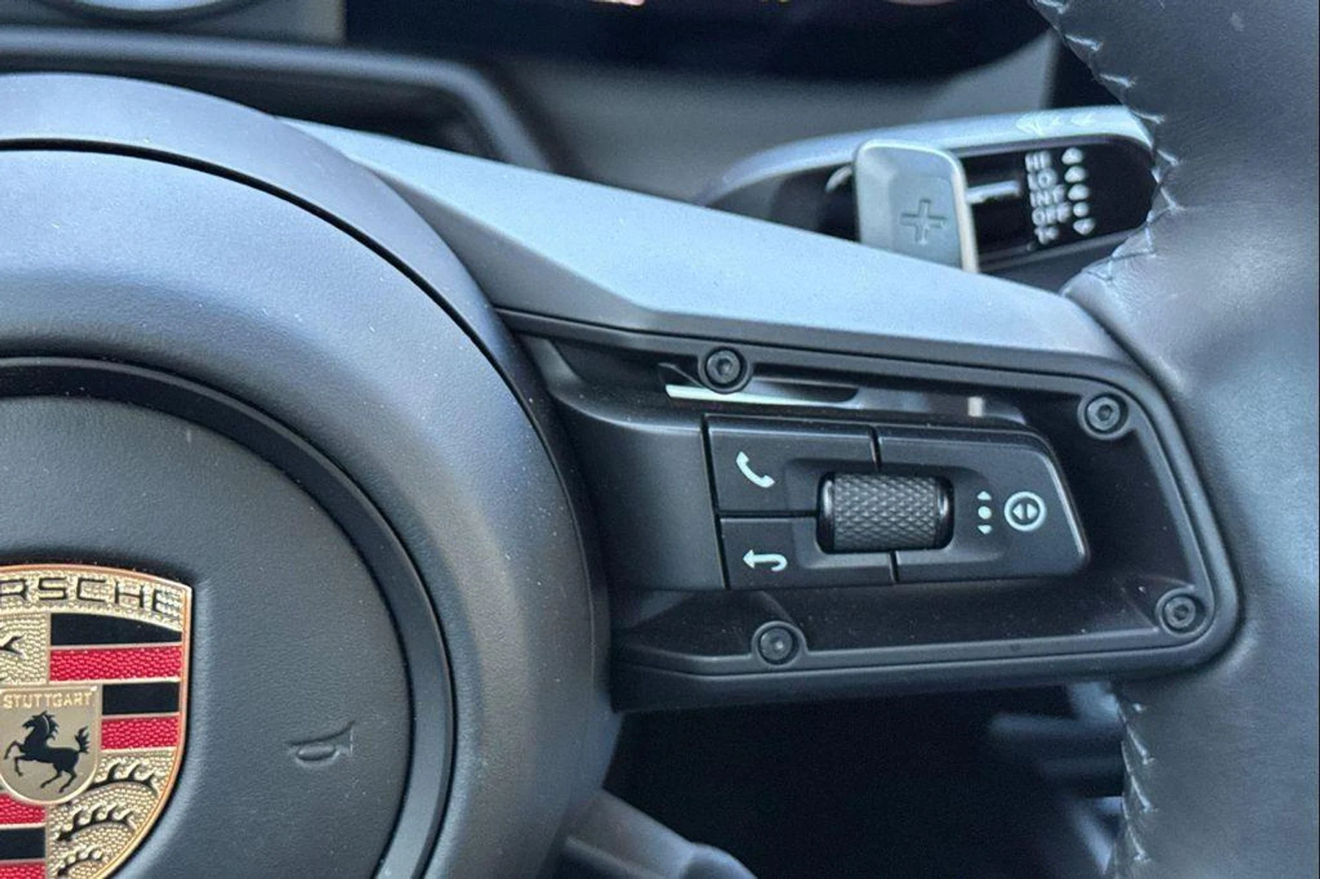 mph029_652605533_MB_Vt_KG_Cb_NCX_4_Xtfc_Z_Gi_Ku_WI_6q_I_bbde82293a