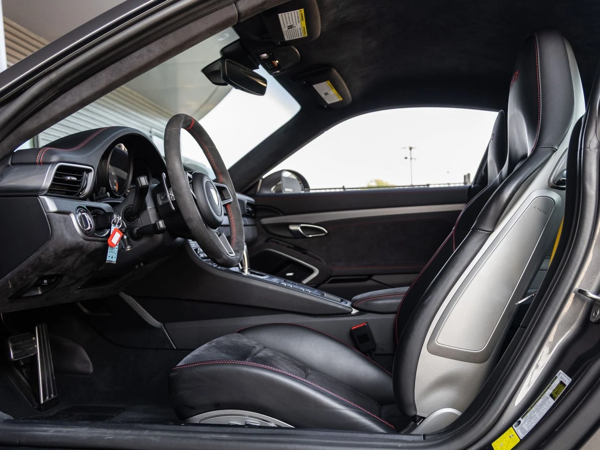 mph029_658563675_30_1916652787