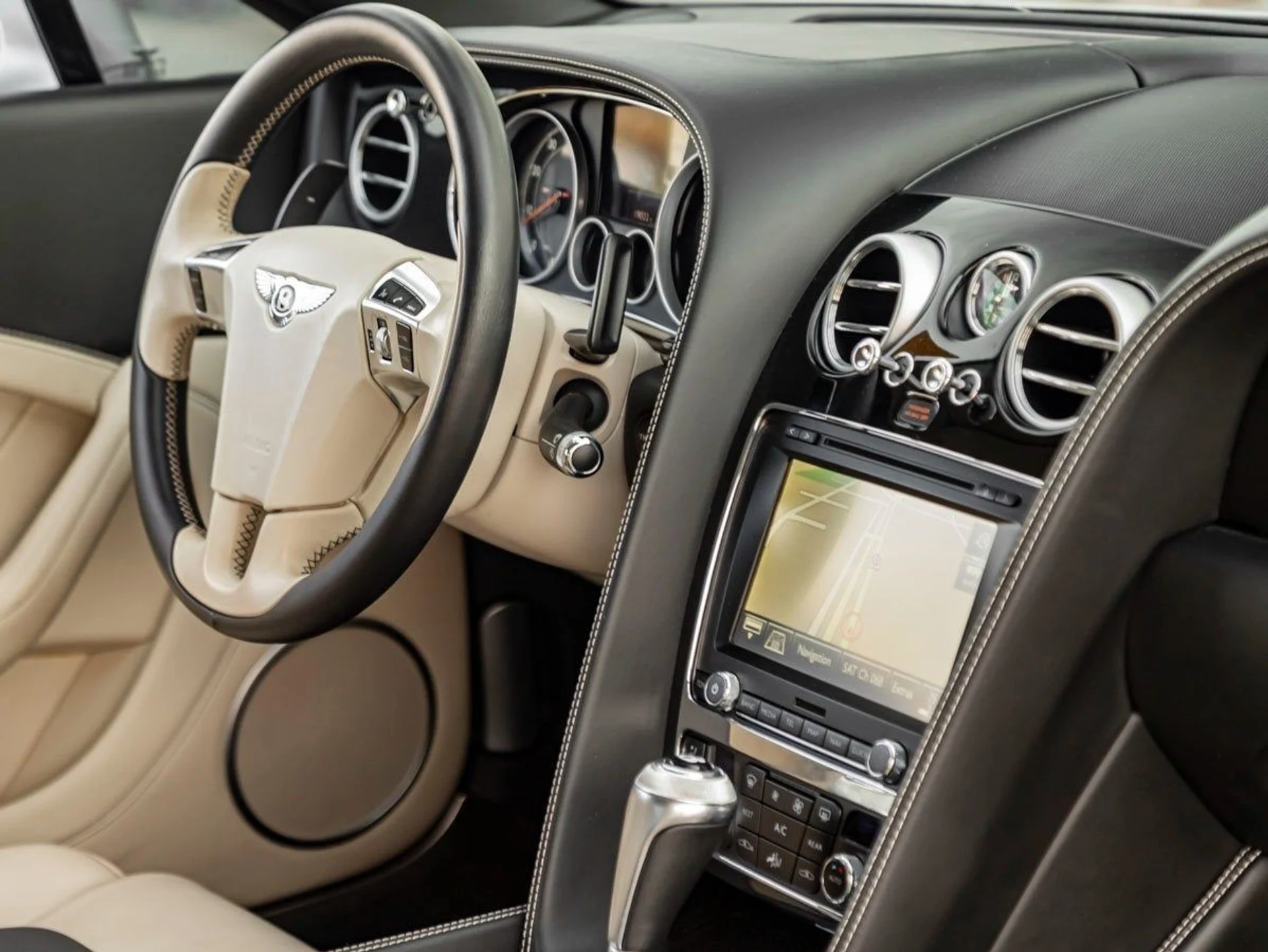 mph029_665421393_30_14e7e6b472