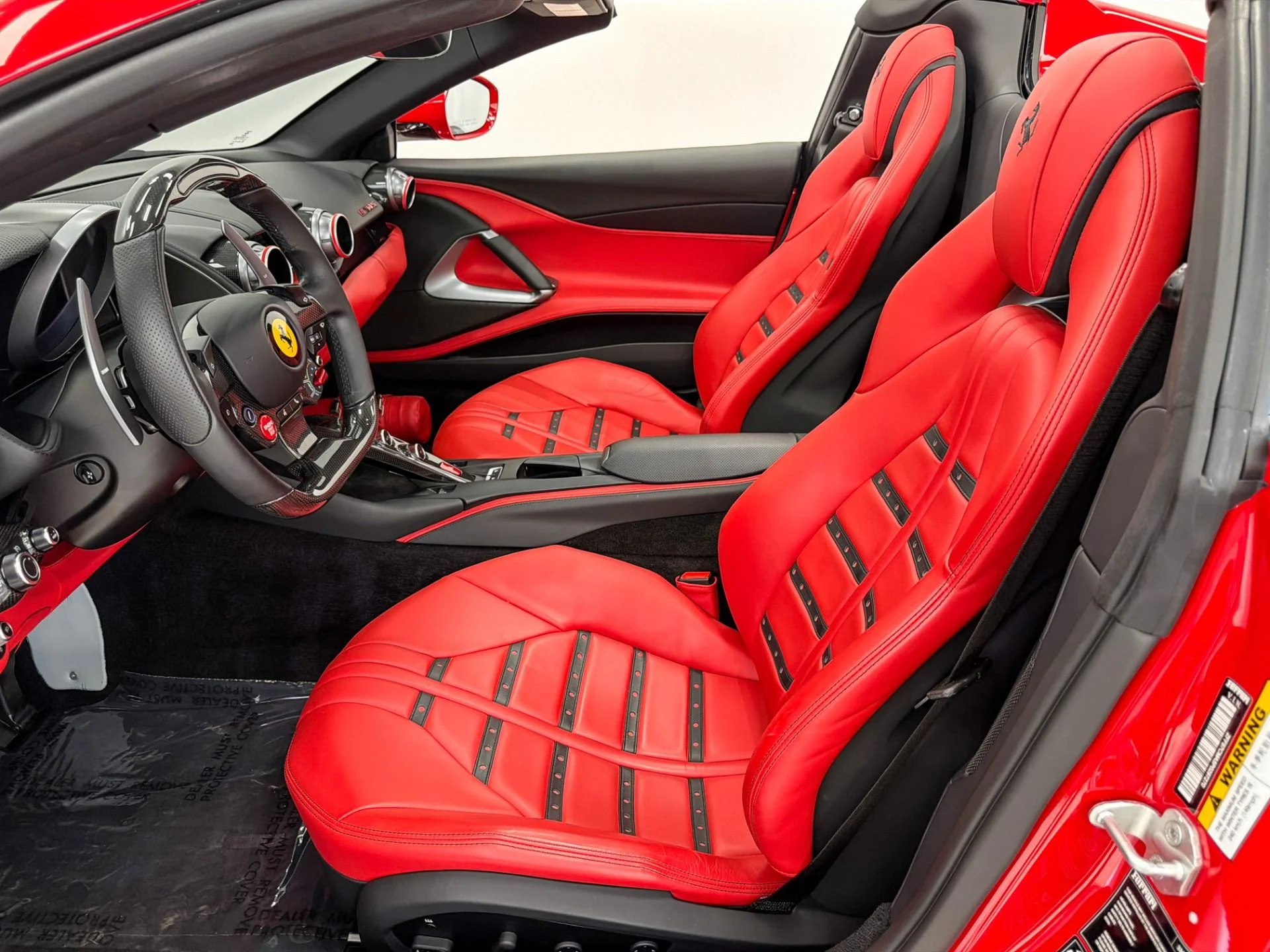 mph029_679159940_Used_2023_Ferrari_812_GTS_Daytona_Seats_Interior_Carbon_Suspension_Lifter_1781810794_cdc594e371