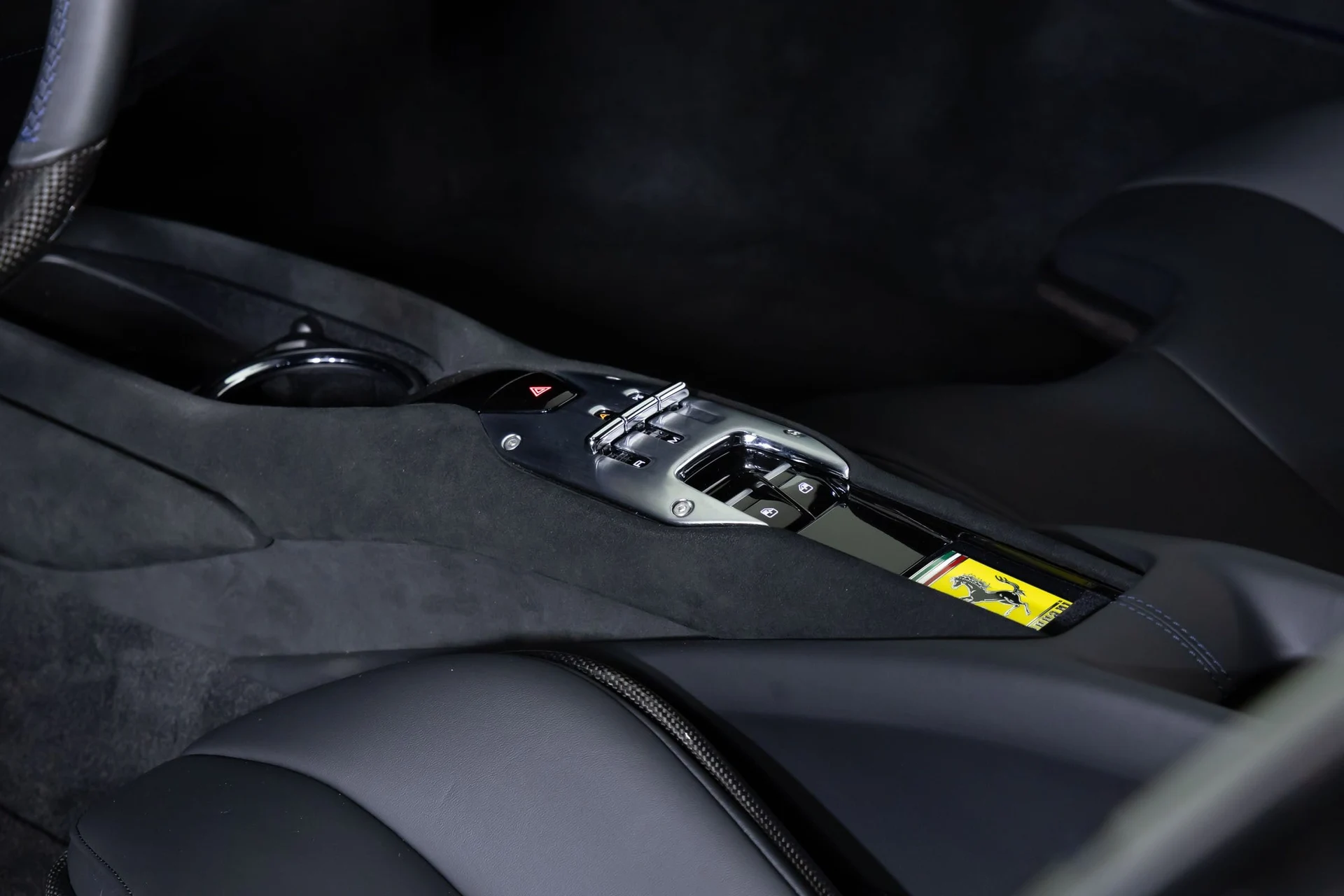 mph029_686732405_22e205d00c028aa9d4accd2095ff1f9ex_1d301e7742