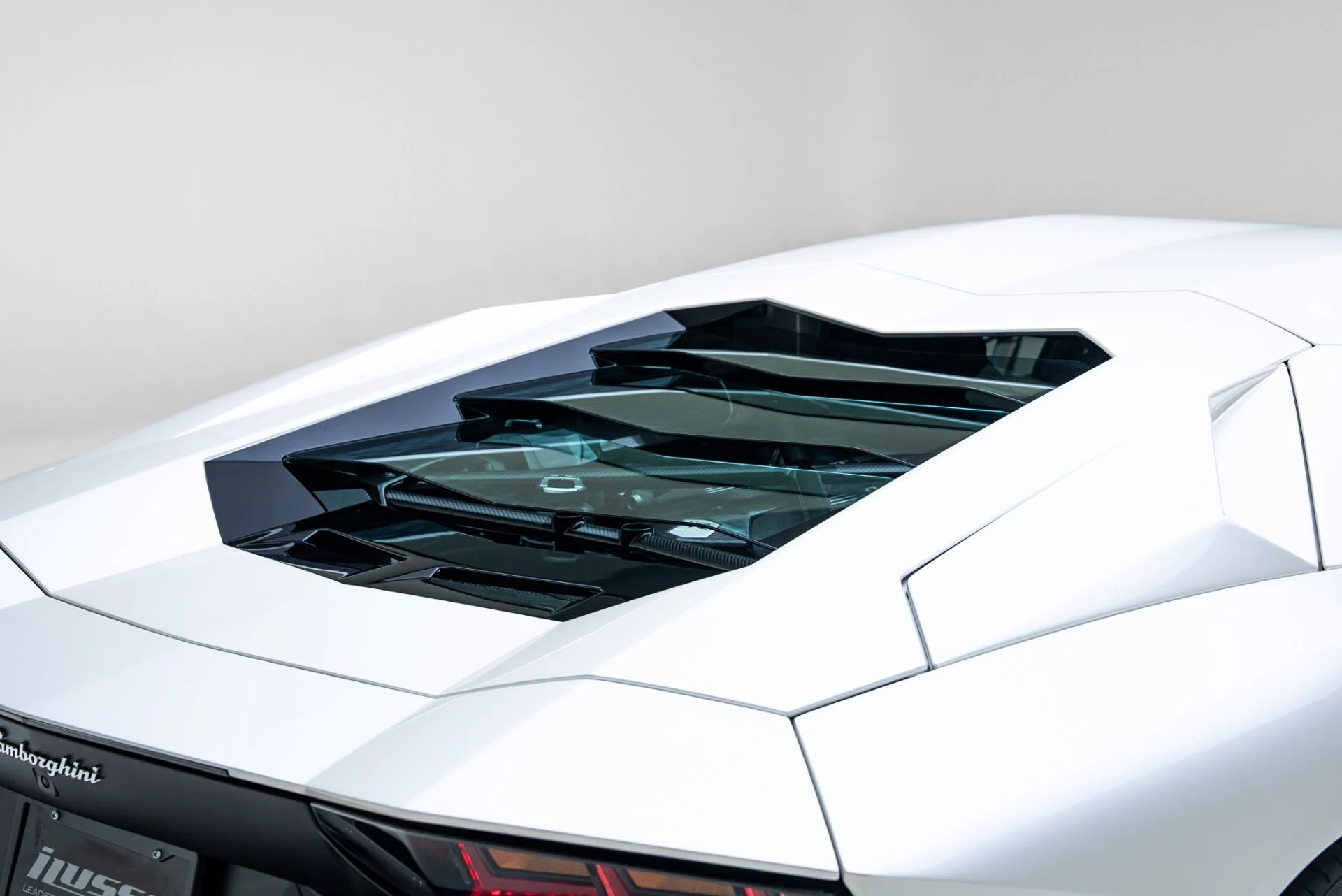 mph029_688639003_Used_2017_Lamborghini_Aventador_LP_740_4_S_1775604663_b1e358cf2a