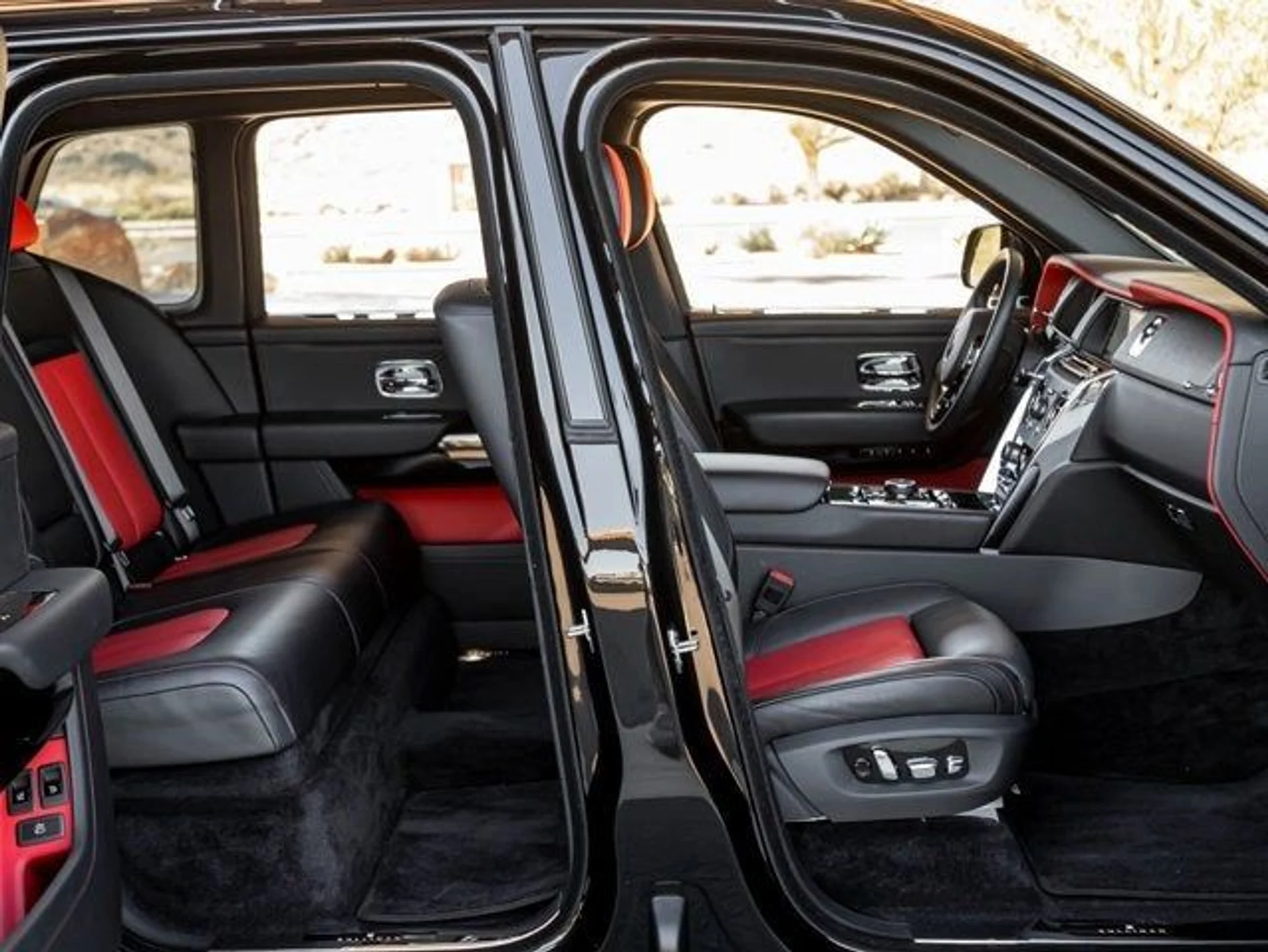 mph029_689596118_30_09059e04b8