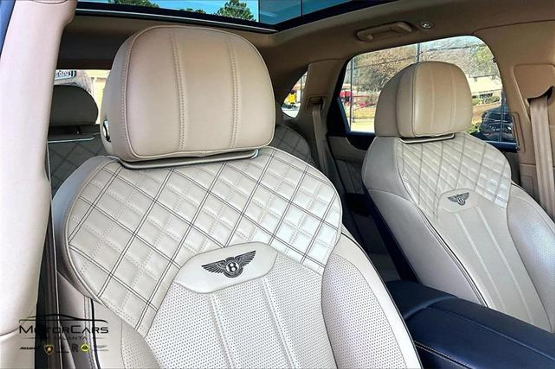 mph029_692301138_m_Yj_Uf_R_Uk_Bmk_ZK_9_XCDXMNV_6_Ou0ig_5c6b5eec0a